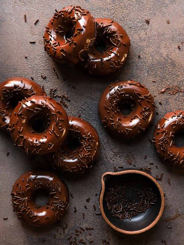 Baked donuts with glaze and sprinkles