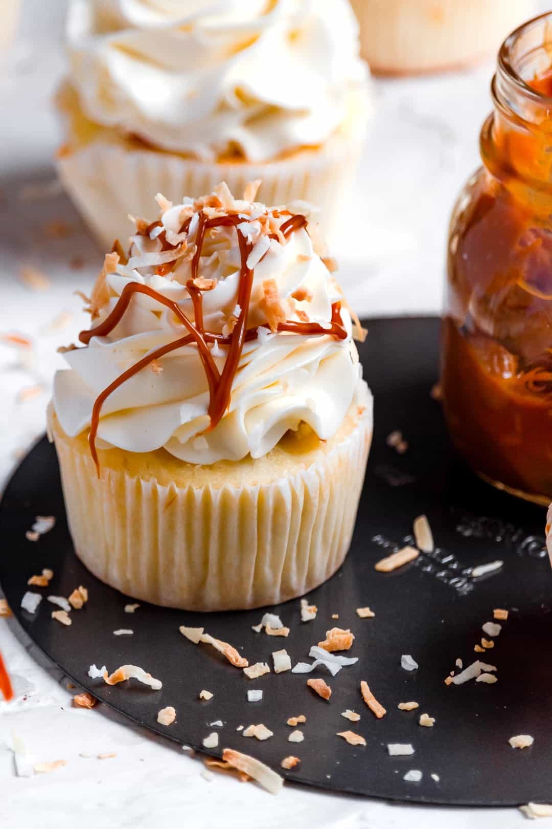 Coconut Dulche De Leche Cupcakes 