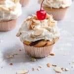 Almond Chocolate Cupcakes in 10 minutes