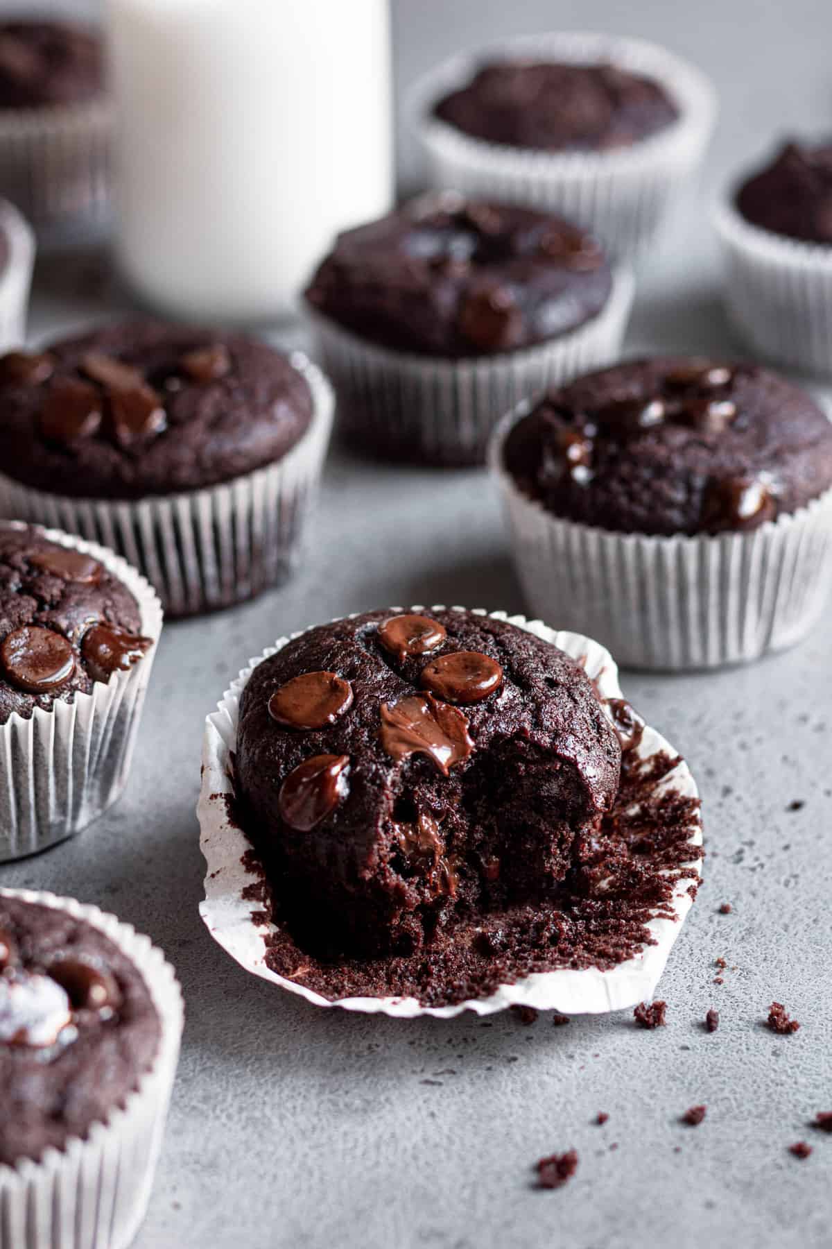Easy and fast double chocolate muffins