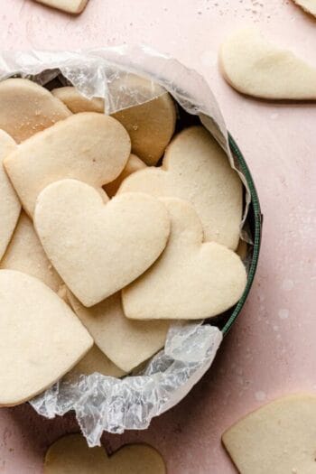 cropped-heart-cookies.jpg