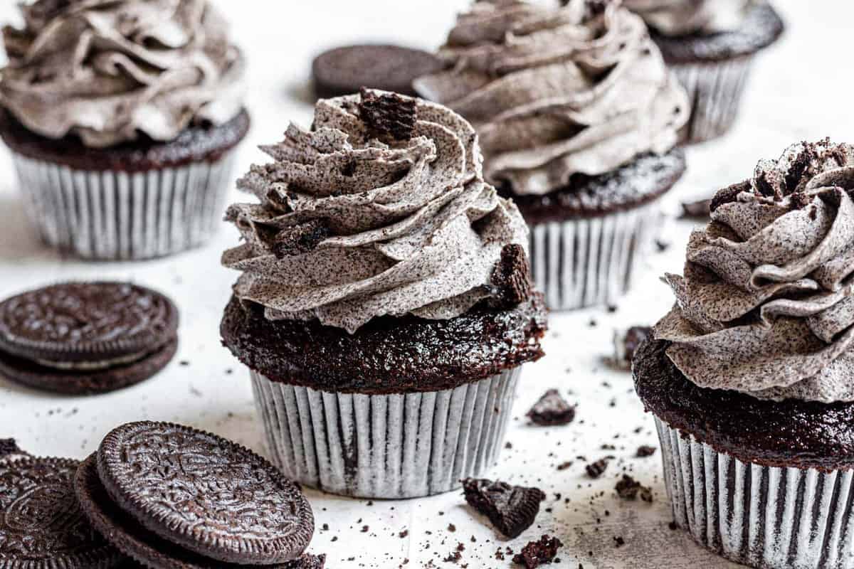 Chocolate Oreo Cupcakes - One Sarcastic Baker