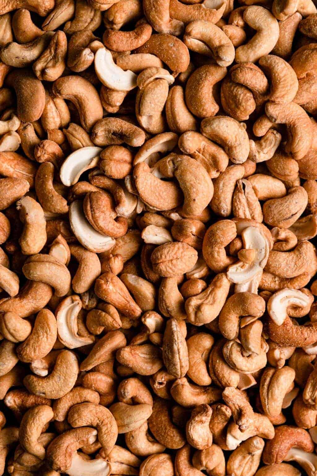Candied Cashews Super fast and super easy recipe.