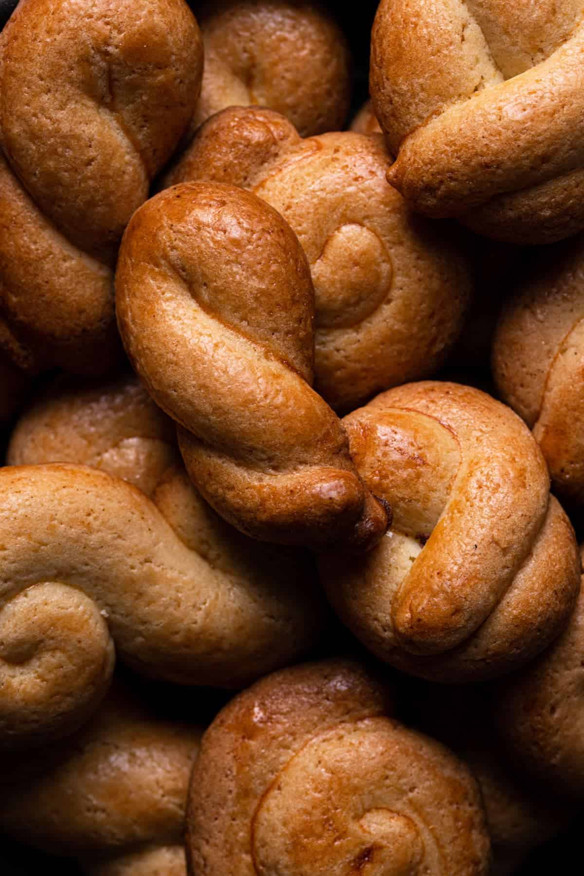 koulouria Greek Butter Cookies recipe