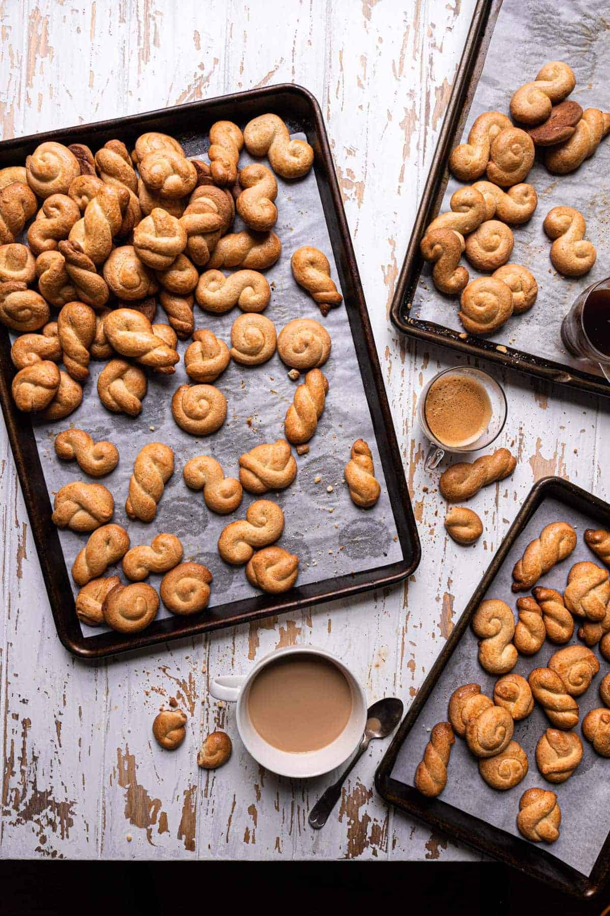 koulouria Greek Butter Cookies recipe