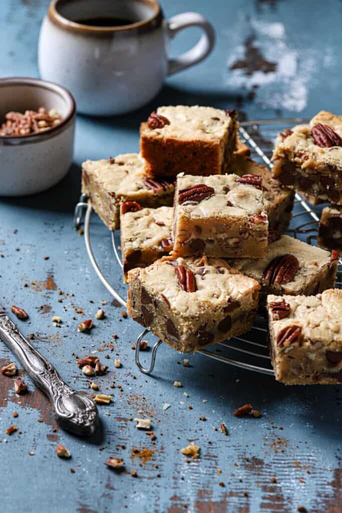 coffee blondies