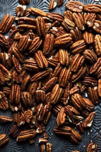 cropped-Toasting-pecans-in-the-oven-1.jpg