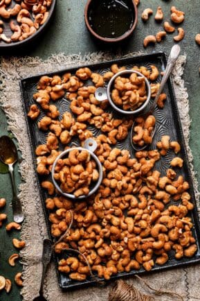 honey roasted cashews, top view
