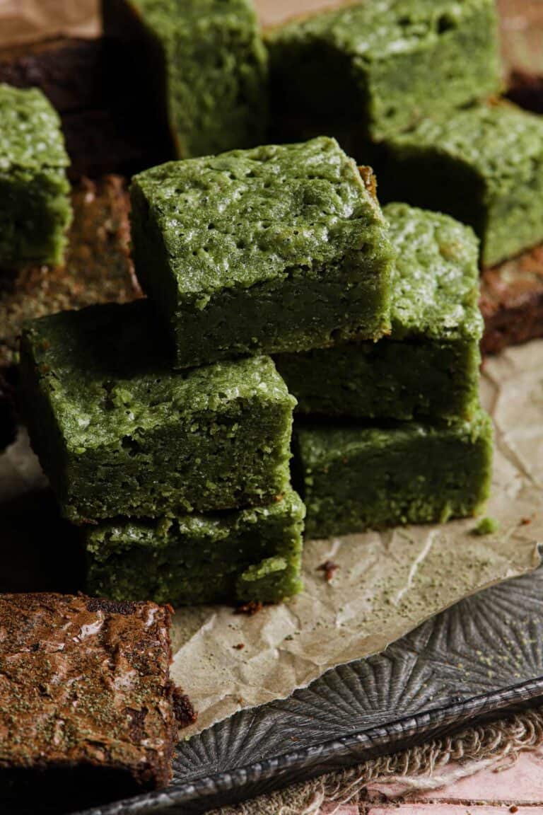 Matcha brownies recipe, fudgy with chocolate