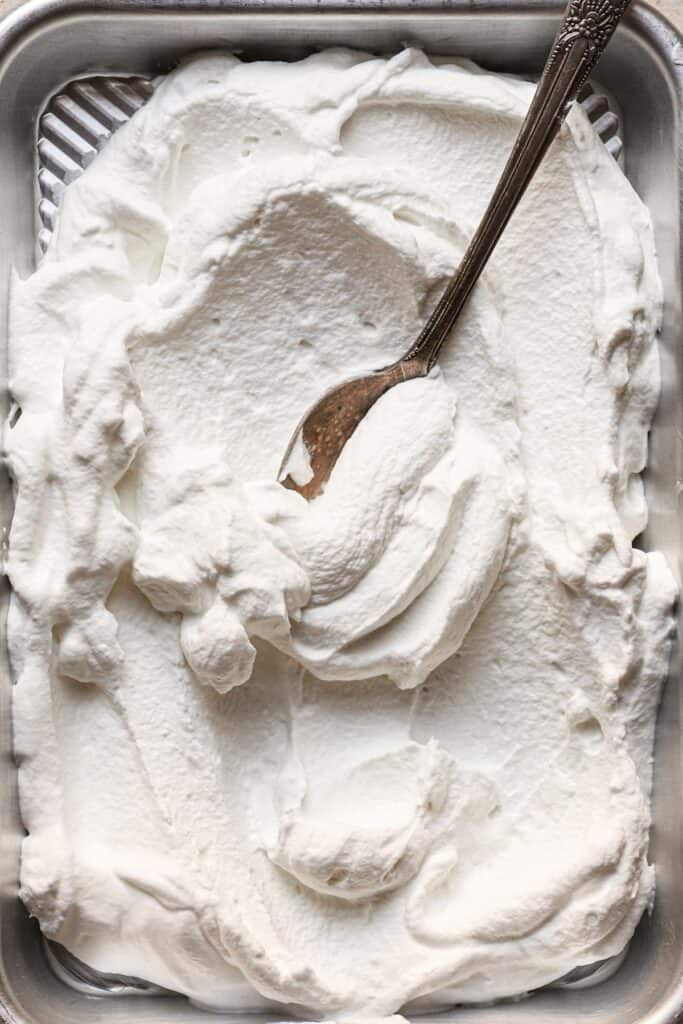 how to stabilize whipped cream recipe, six easy ways