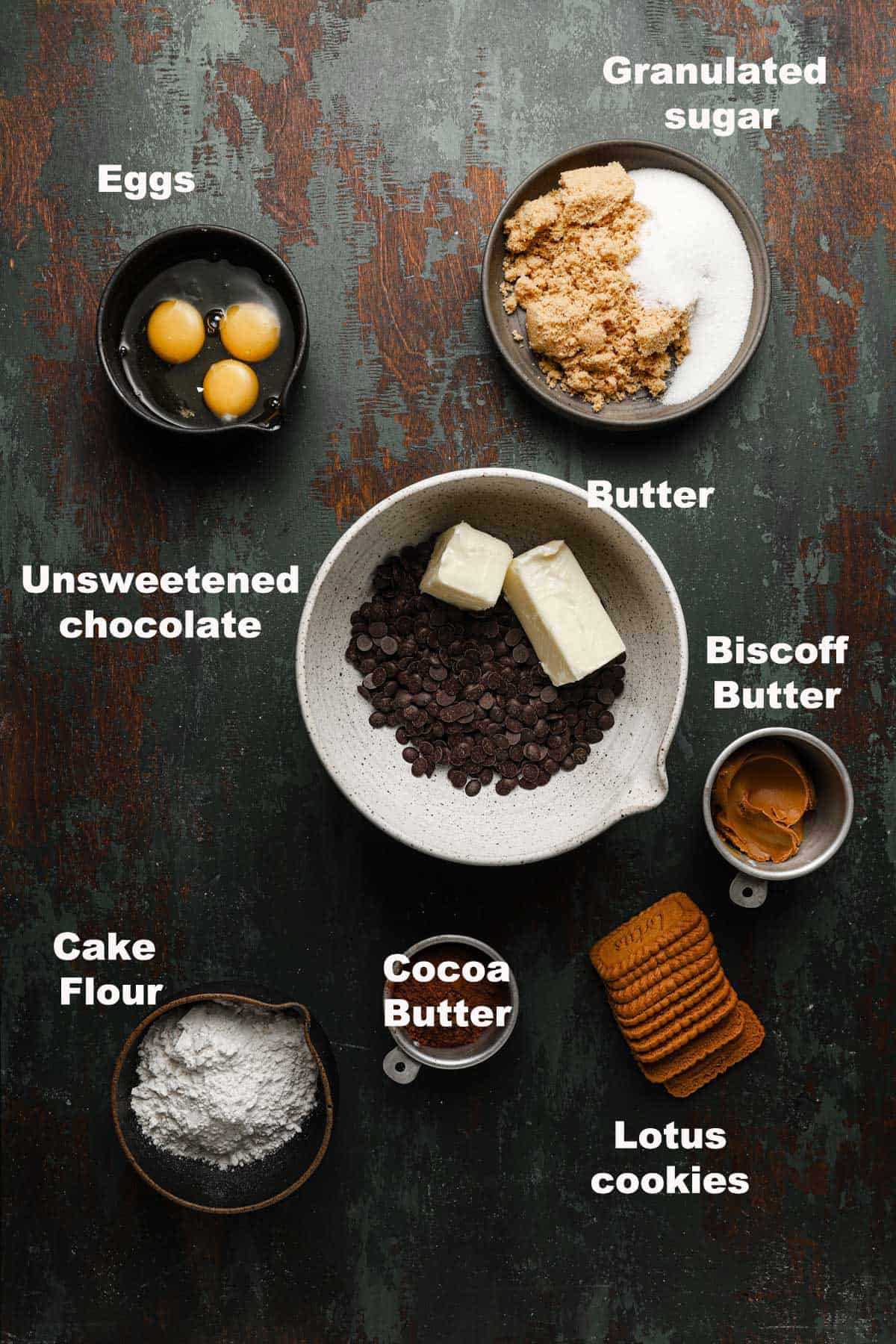 Ingredients to make chocolate lotus bars