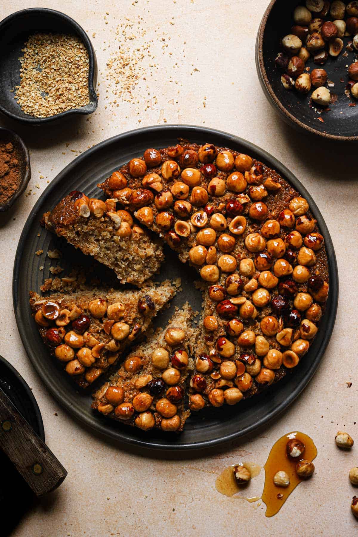 Hazelnut cake topped with roasted hazelnut and honey syrup