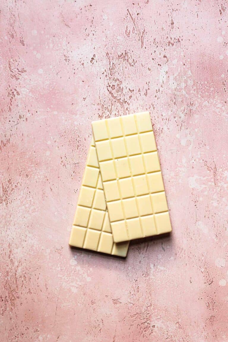 What is white chocolate? And how to bake with it?