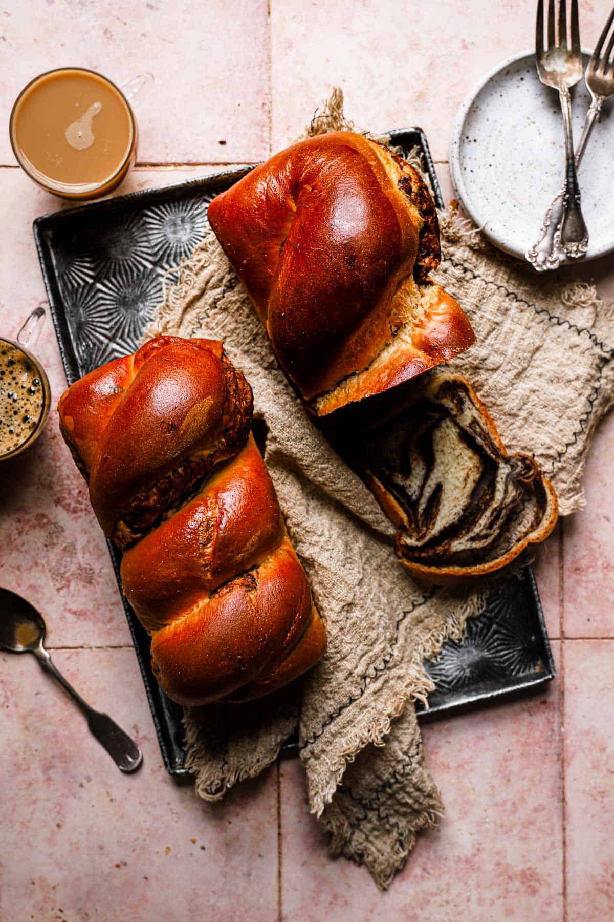 chocolate bread loafs