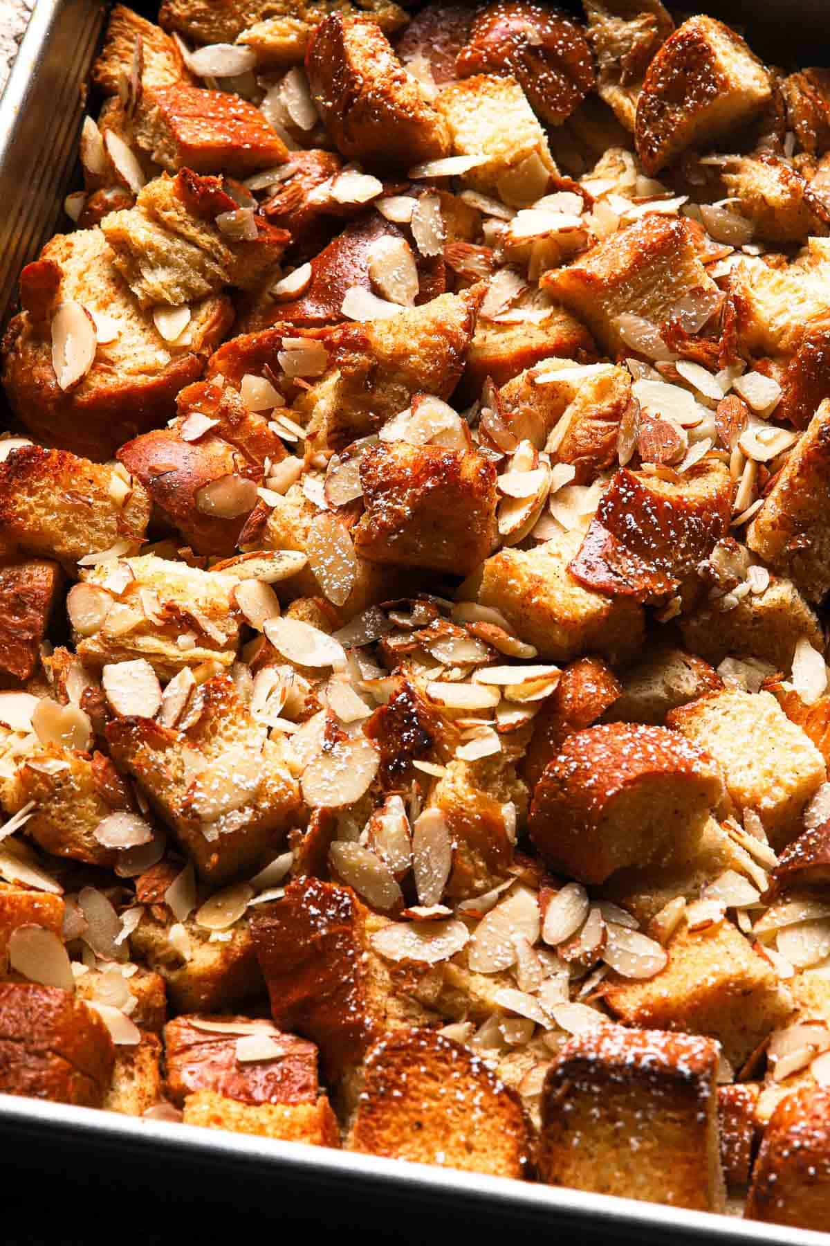 baked brioche cubes with almonds 