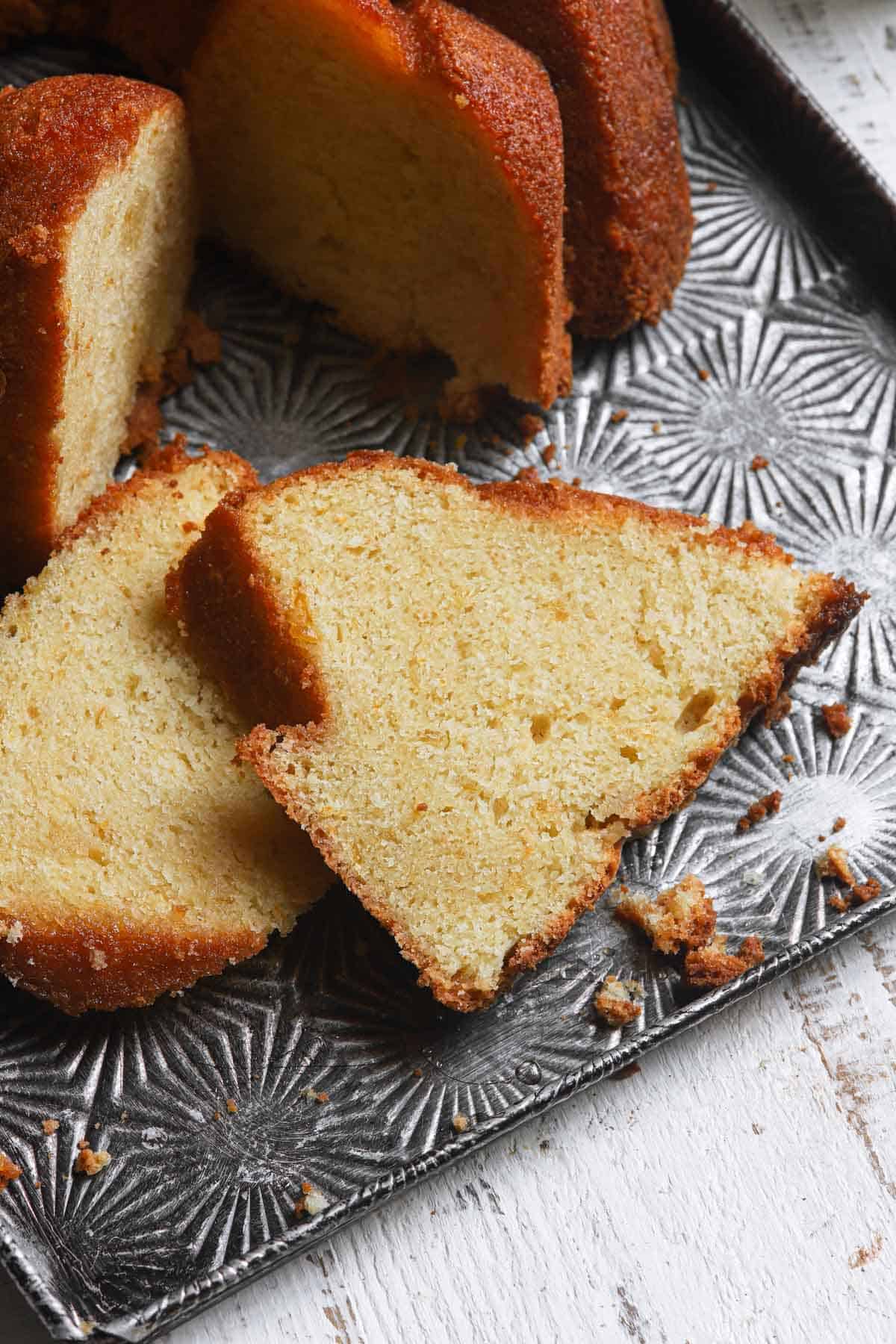 mango cake slices