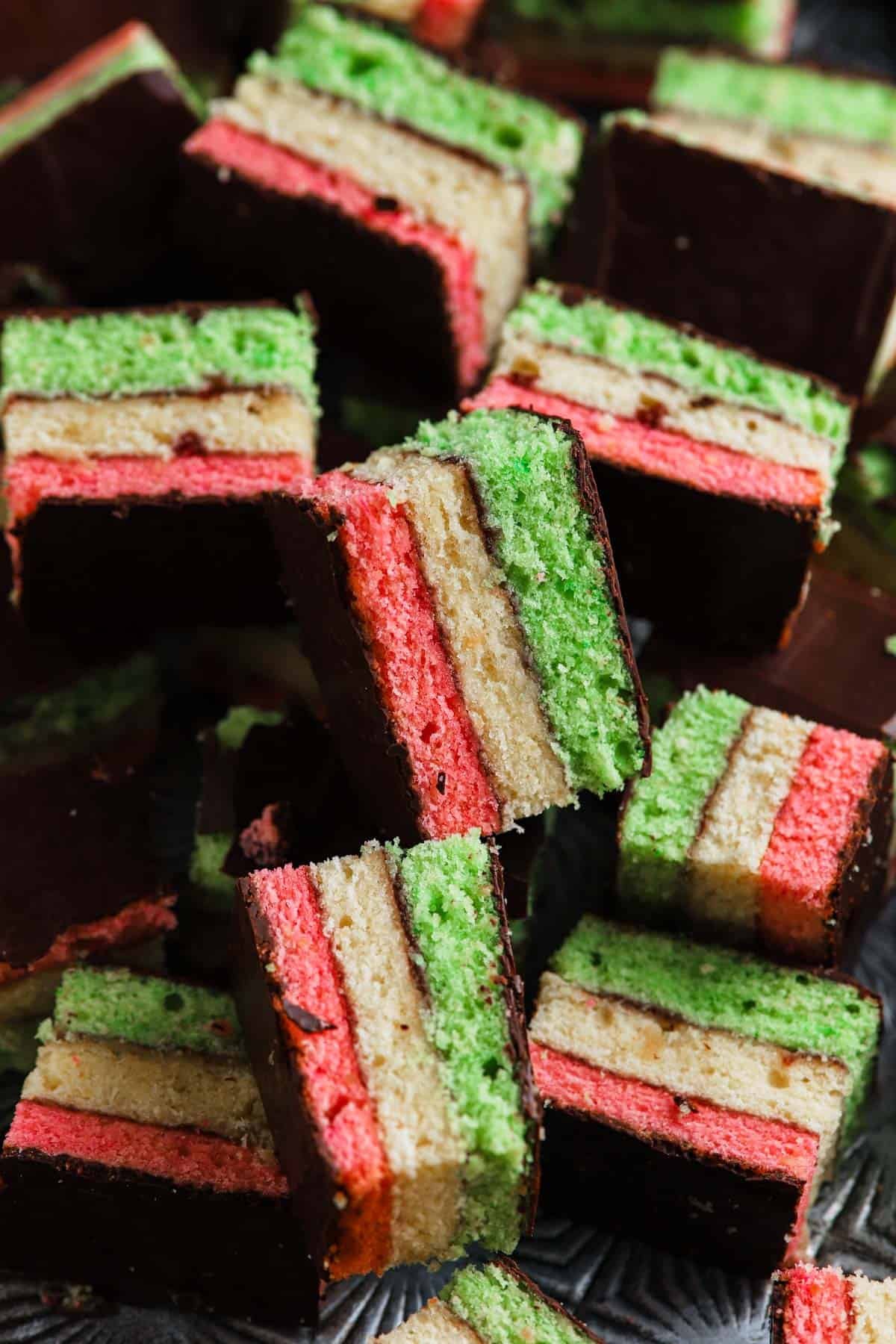 Italian rainbow cookies 