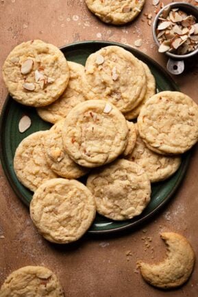 almond drop cookies in a plate.